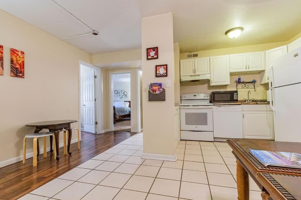 2-Bed, 1-Bath Apartment Near I-24, Great Location Chattanooga Kültér fotó