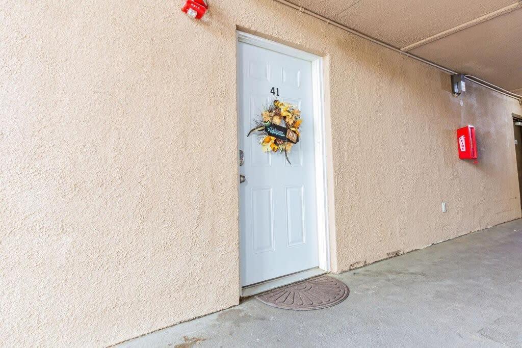 2-Bed, 1-Bath Apartment Near I-24, Great Location Chattanooga Kültér fotó