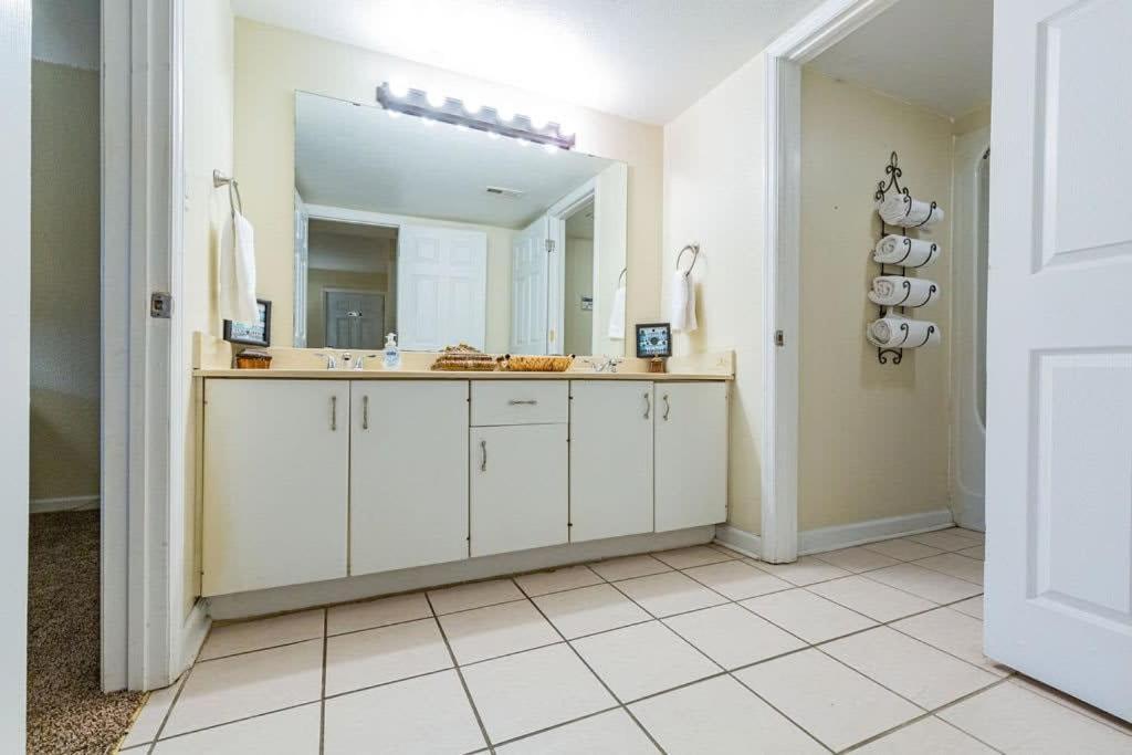 2-Bed, 1-Bath Apartment Near I-24, Great Location Chattanooga Kültér fotó