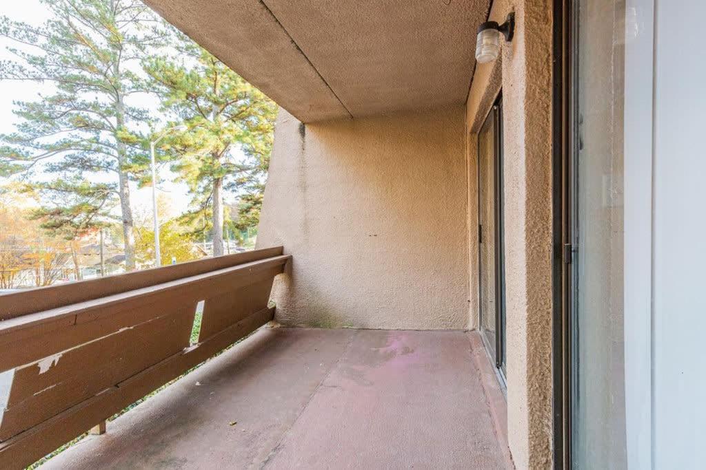 2-Bed, 1-Bath Apartment Near I-24, Great Location Chattanooga Kültér fotó