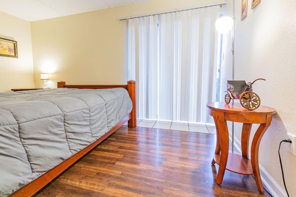 2-Bed, 1-Bath Apartment Near I-24, Great Location Chattanooga Kültér fotó